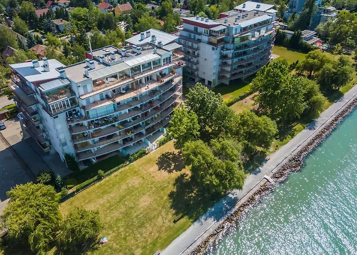 Apartament Bltn Panorama *